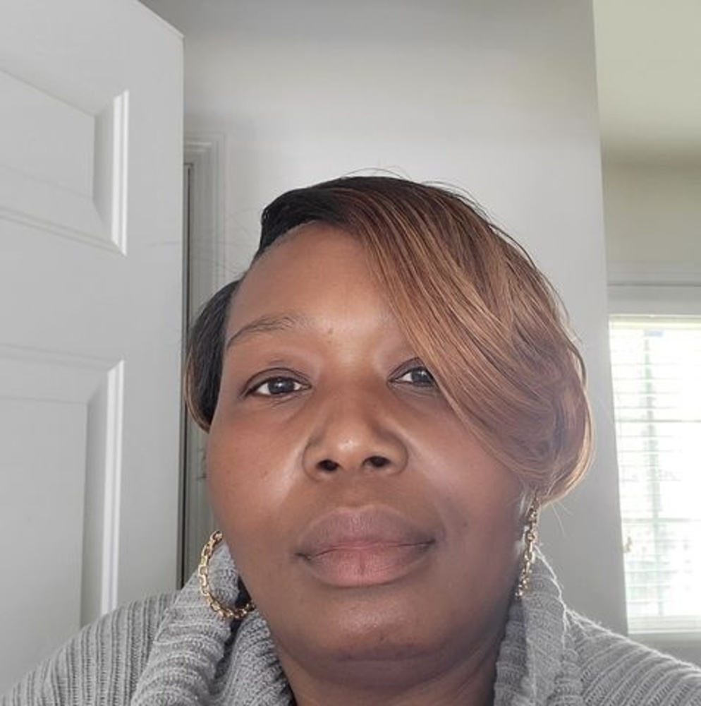 Meet your Posher, Vickie